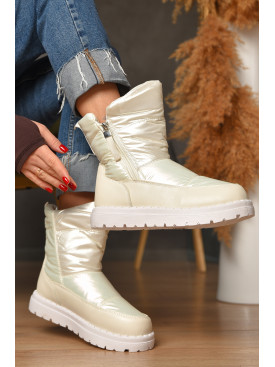 Дутики женские на меху молочного цвета N8-2 208300C Дутики женские на меху молочного цвета N8-2 208300C