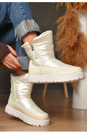 Дутики жіночі на хутрі молочного кольору N8-2 208300C Дутики жіночі на хутрі молочного кольору N8-2 208300C