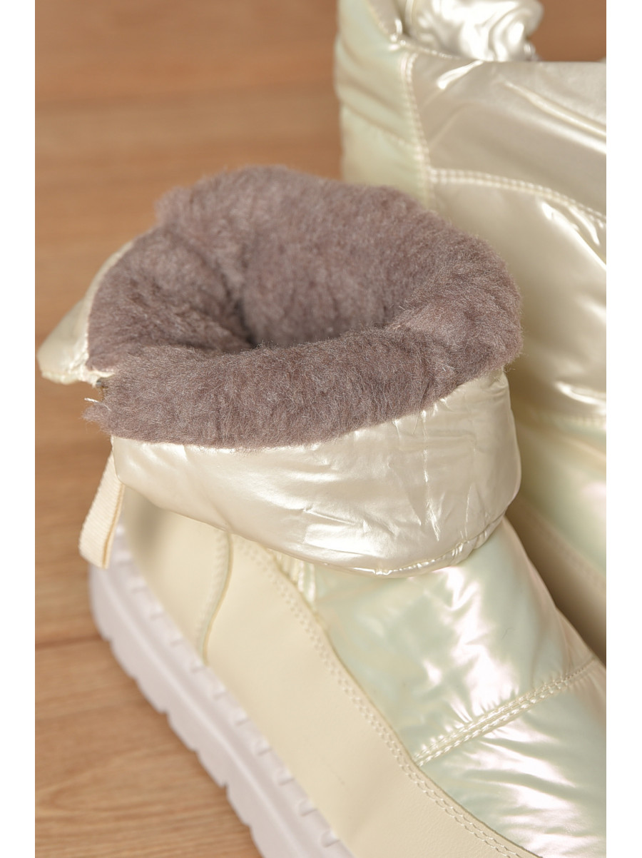 Дутики жіночі на хутрі молочного кольору N8-2 208300C