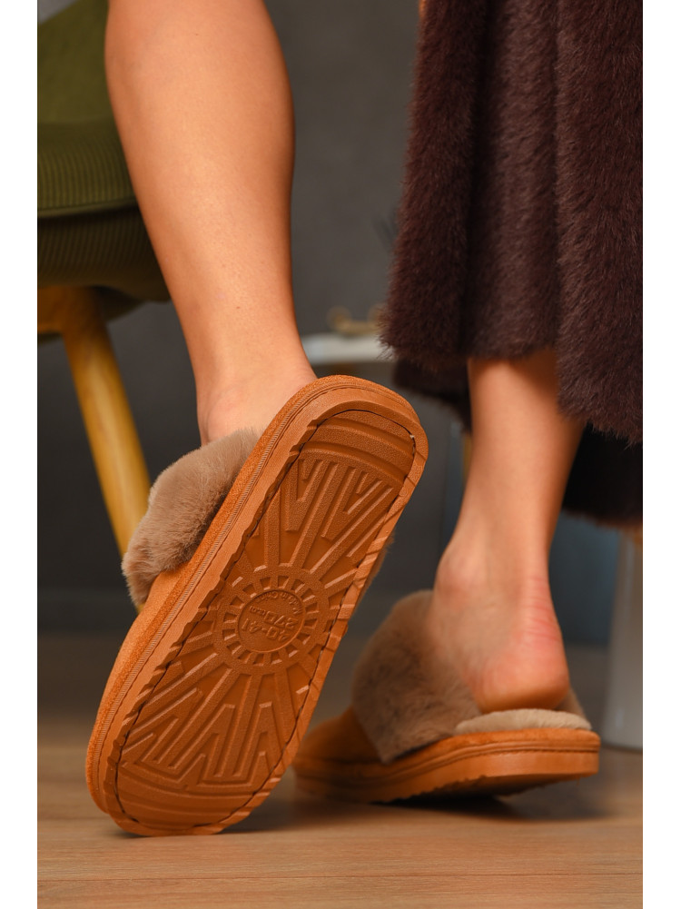 Капці домашні жіночі хутряні коричневого кольору Н-18 208310C