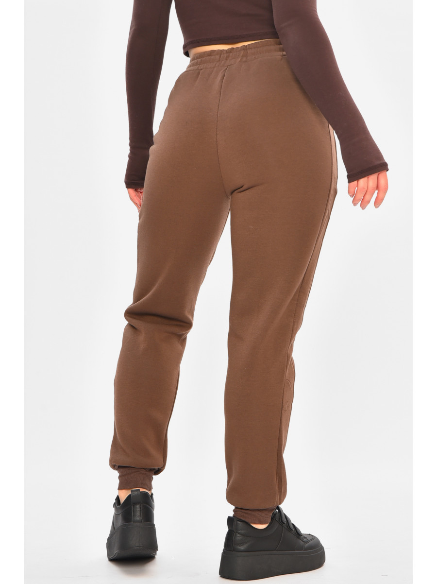 Спортивные штаны женские на флисе коричневого цвета 9995 208325C