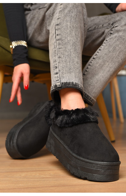 Уггі жіночі на хутрі чорного кольору М 166 208349C Уггі жіночі на хутрі чорного кольору М 166 208349C