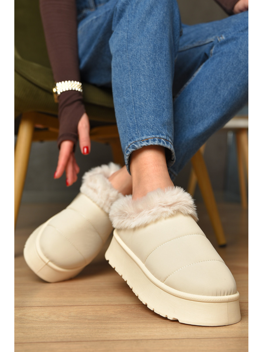 Уггі жіночі на хутрі бежевого кольору М 159-1 208353C