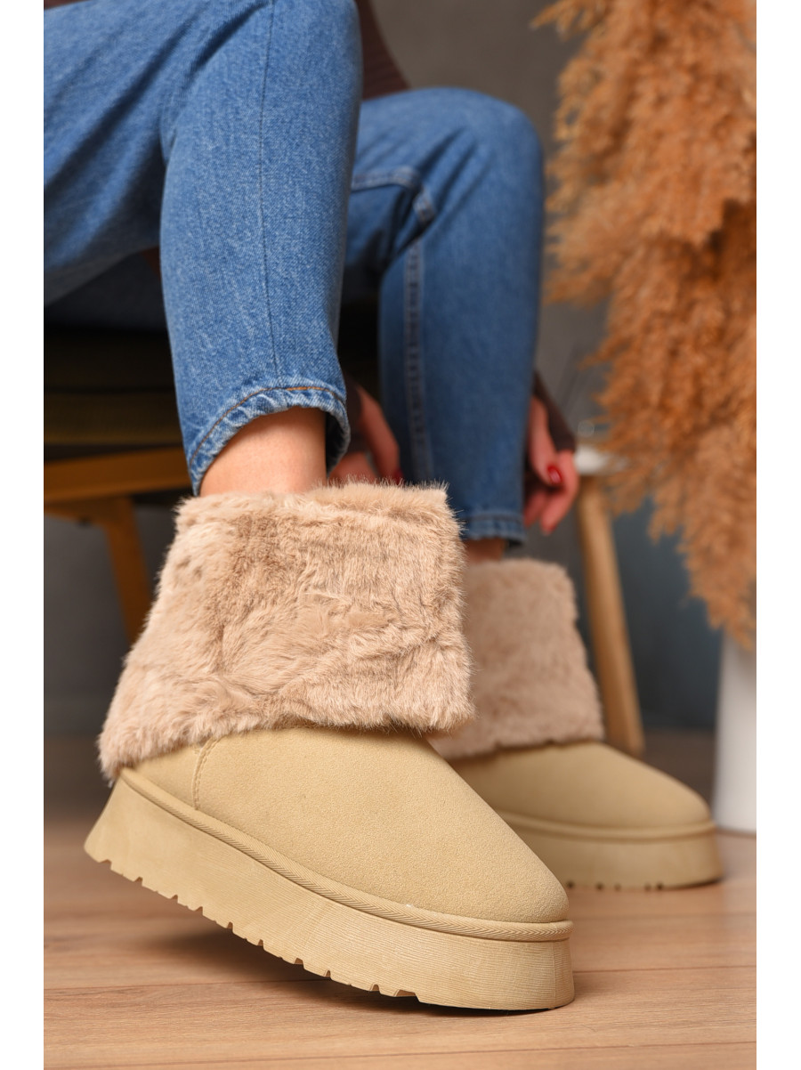 Уггі жіночі на хутрі бежевого кольору М 162-1 208357C