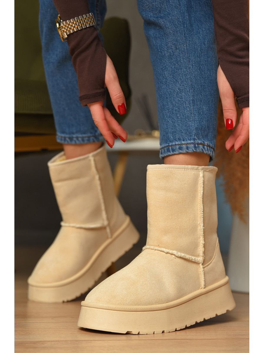 Уггі жіночі на хутрі світло-бежевого кольору М 103-2 208361C