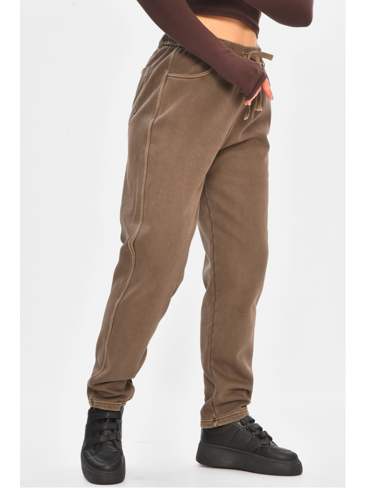 Джинси жіночі однотонні на флісі темно-коричневого кольору А4112-1 208382C