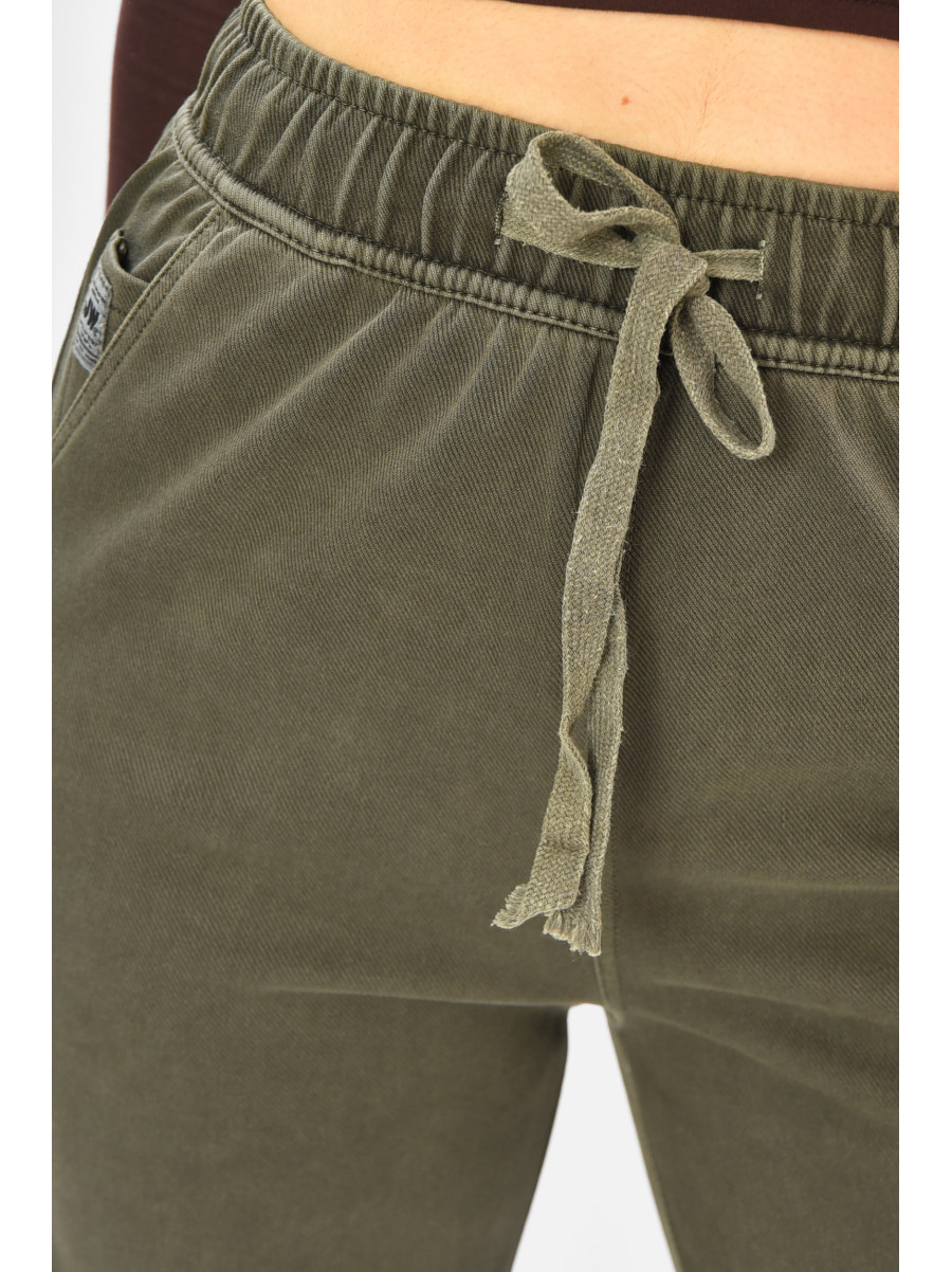 Штани жіночі однотонні темно-зеленого кольору 571-4 208412C