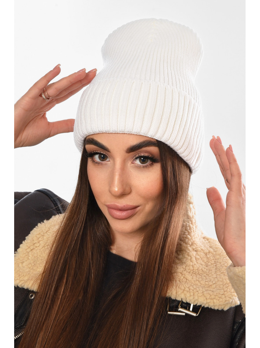 Шапка женская на флисе белого цвета 208460C