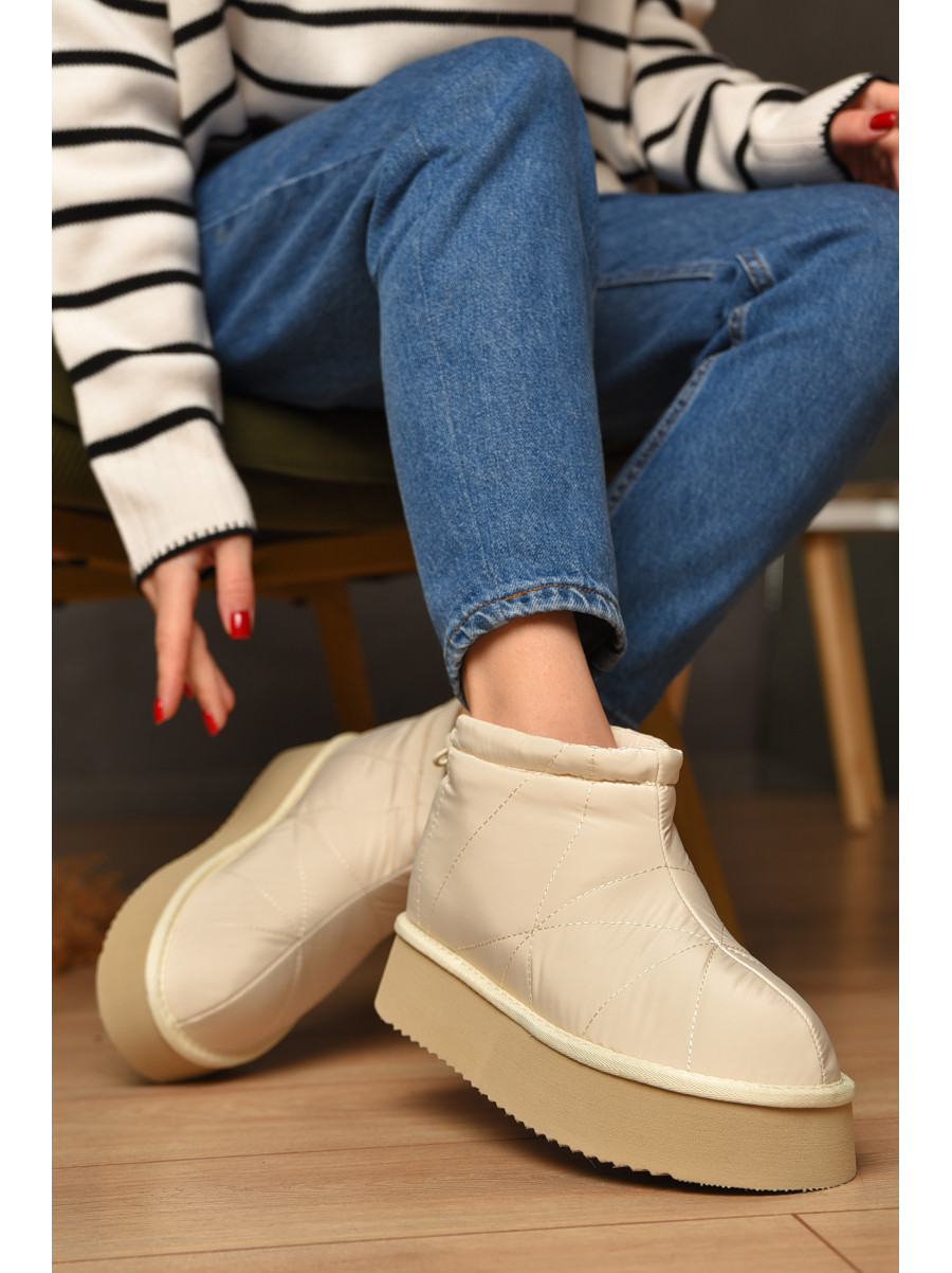 Угги женские на меху светло-бежевого цвета А808-13 208518C