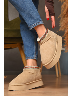 Угги женские на меху бежевого цвета GP19В 208746C Угги женские на меху бежевого цвета GP19В 208746C