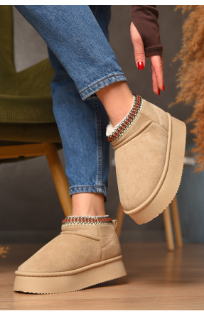 Уггі жіночі на хутрі бежевого кольору GP19В 208746C Уггі жіночі на хутрі бежевого кольору GP19В 208746C