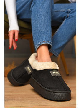 Угги женские на меху черного цвета GP22А 208750C Угги женские на меху черного цвета GP22А 208750C