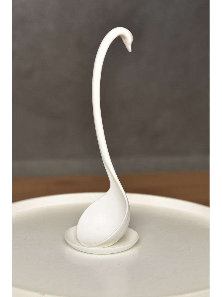 Половник кухонний із підставкою білого кольору 209086C