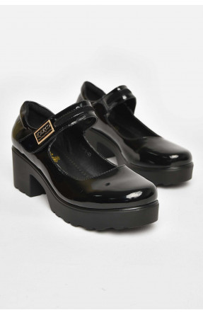 Туфлі-лофери жіночі чорного кольору 209320C