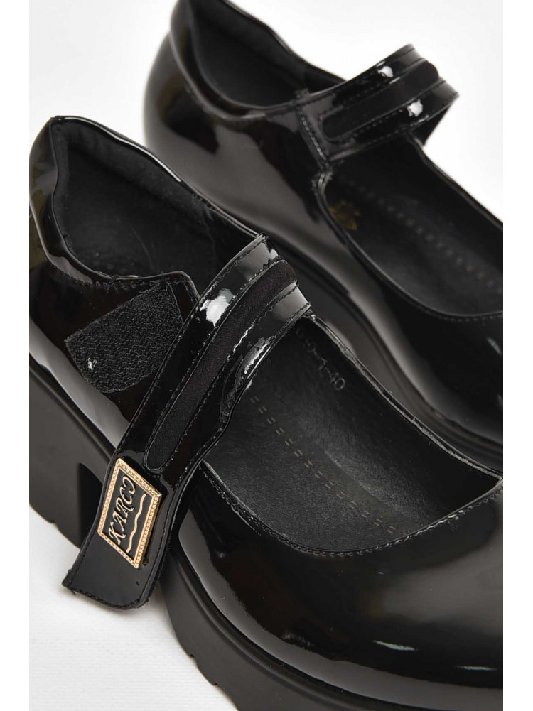 Туфлі-лофери жіночі чорного кольору 209320C