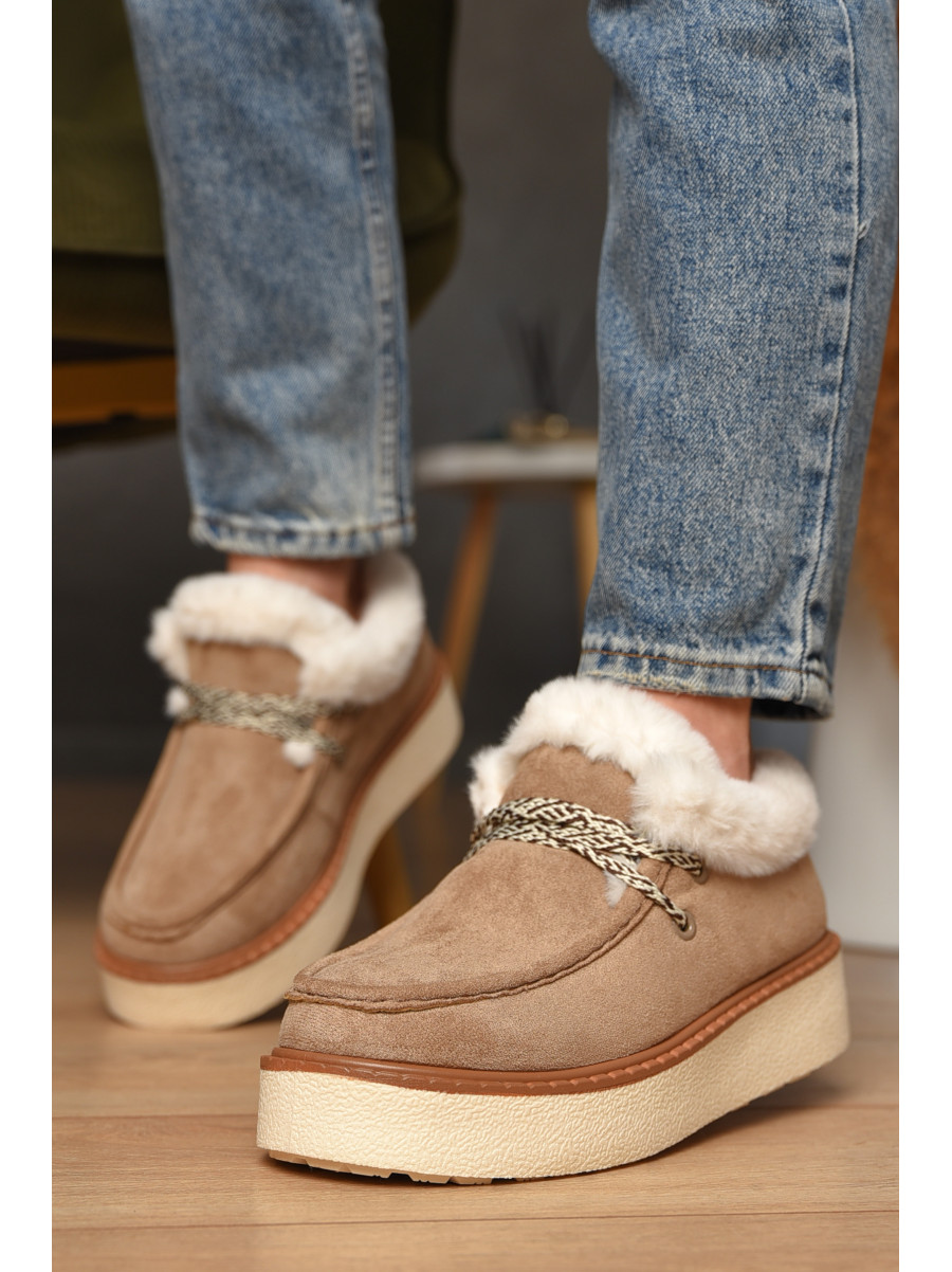 Лоферы женские на меху светло-бежевого цвета М203-1 209326C