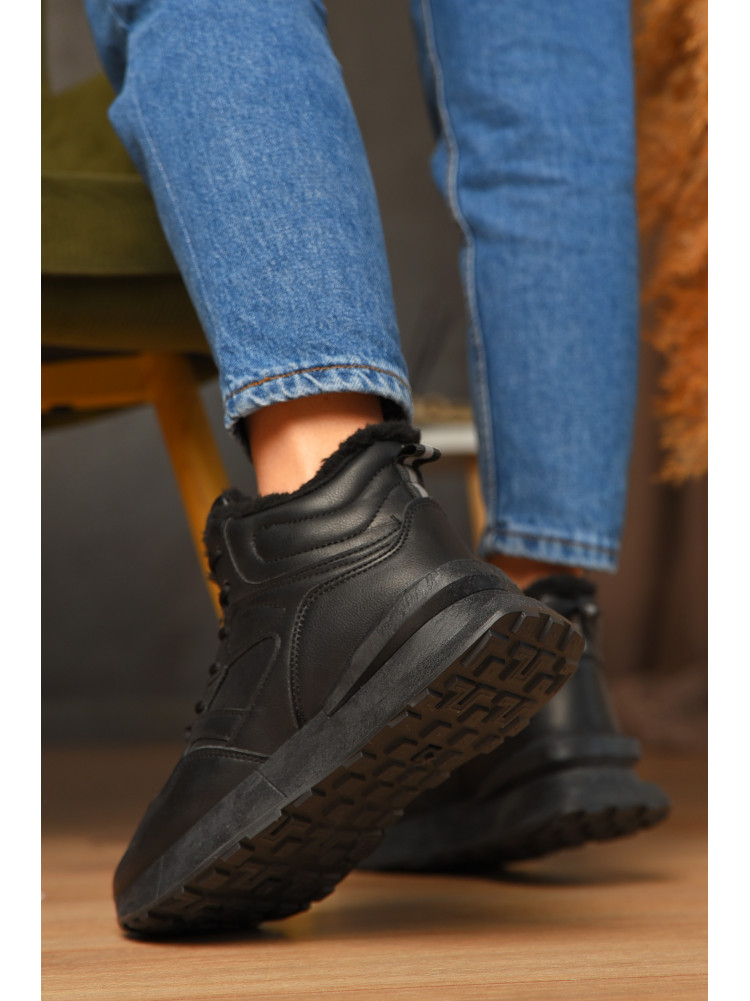 Кросівки зимові жіночі чорного кольору 635-1 209330C