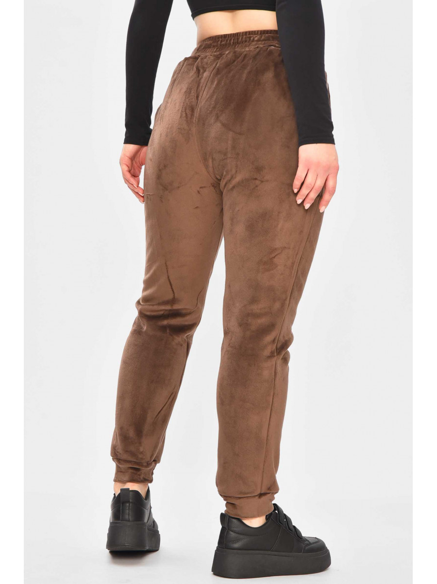 Спортивные штаны женские на искусственном меху коричневого цвета А502 209349C