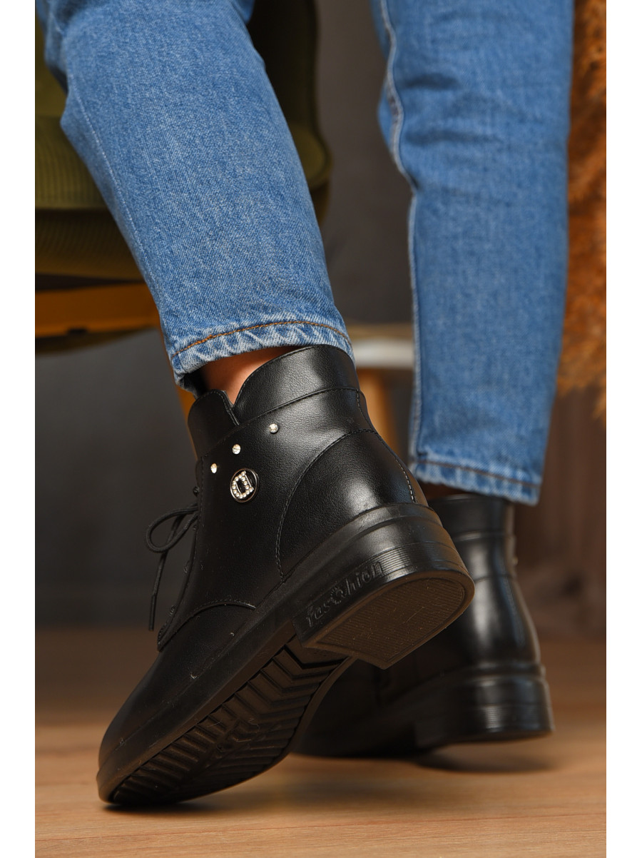 Черевики жіночі демісезонні чорного кольору 6621-3-1 209368C