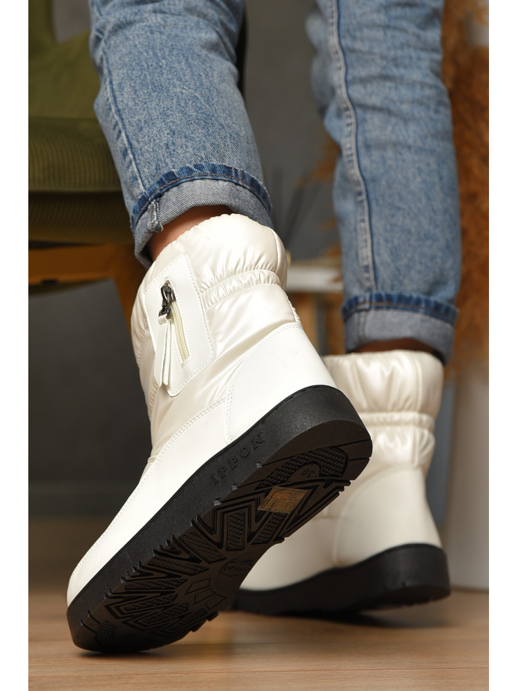 Дутики жіночі на хутрі білого кольору Уцінка м5-5 209404C