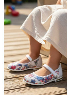 Туфлі для дівчинки білого кольору 126-1 209545C Туфлі для дівчинки білого кольору 126-1 209545C