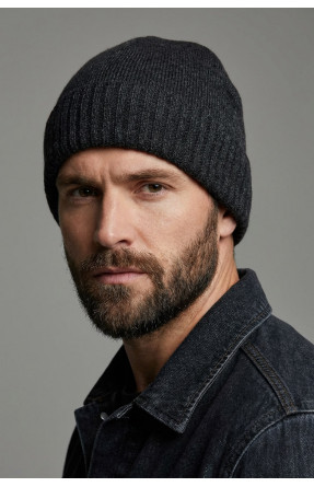 Шапка мужская однотонная на флисе тёмно-серого цвета 209584C