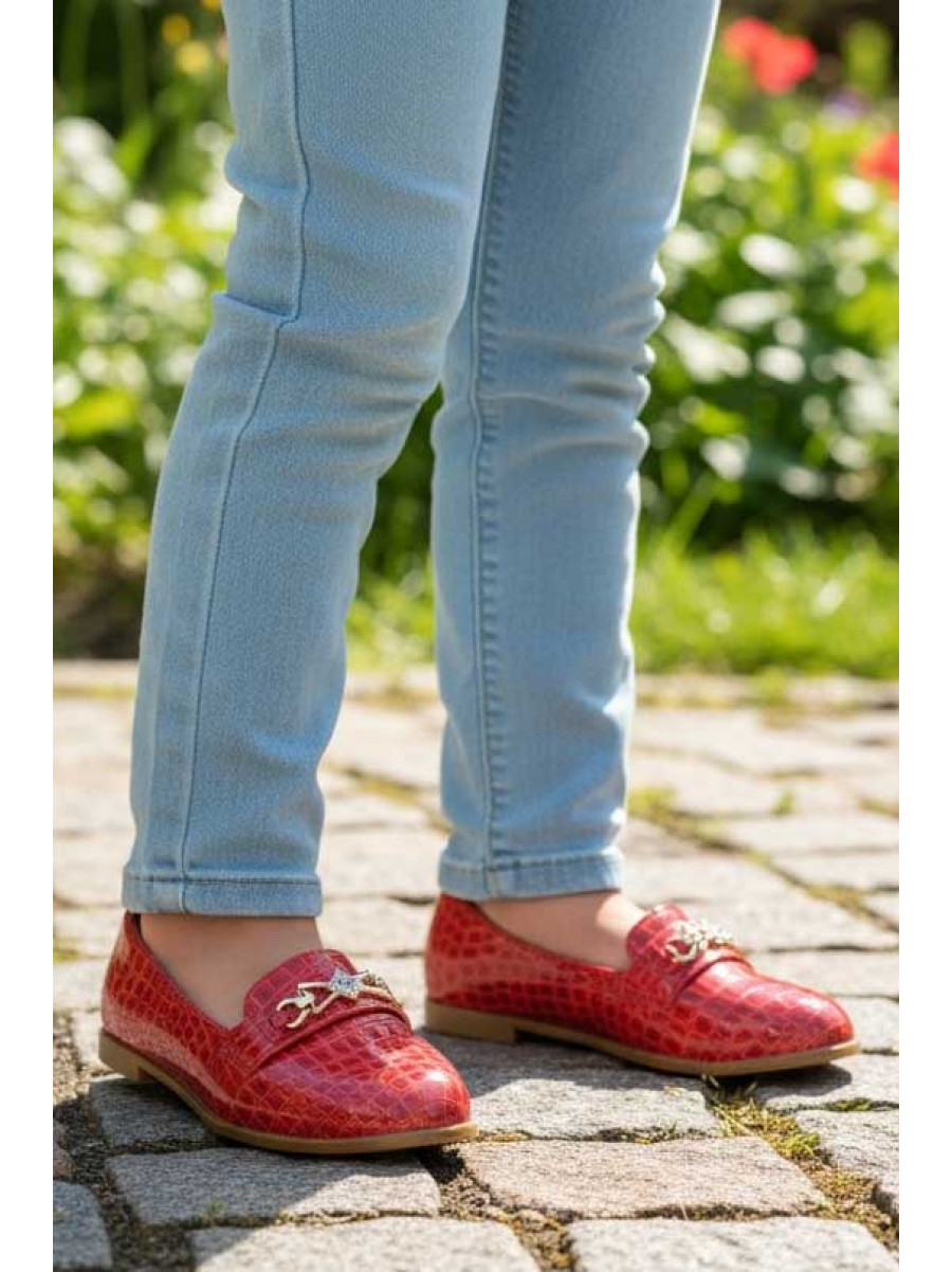 Балетки для девочки красного цвета 205-16 209591C