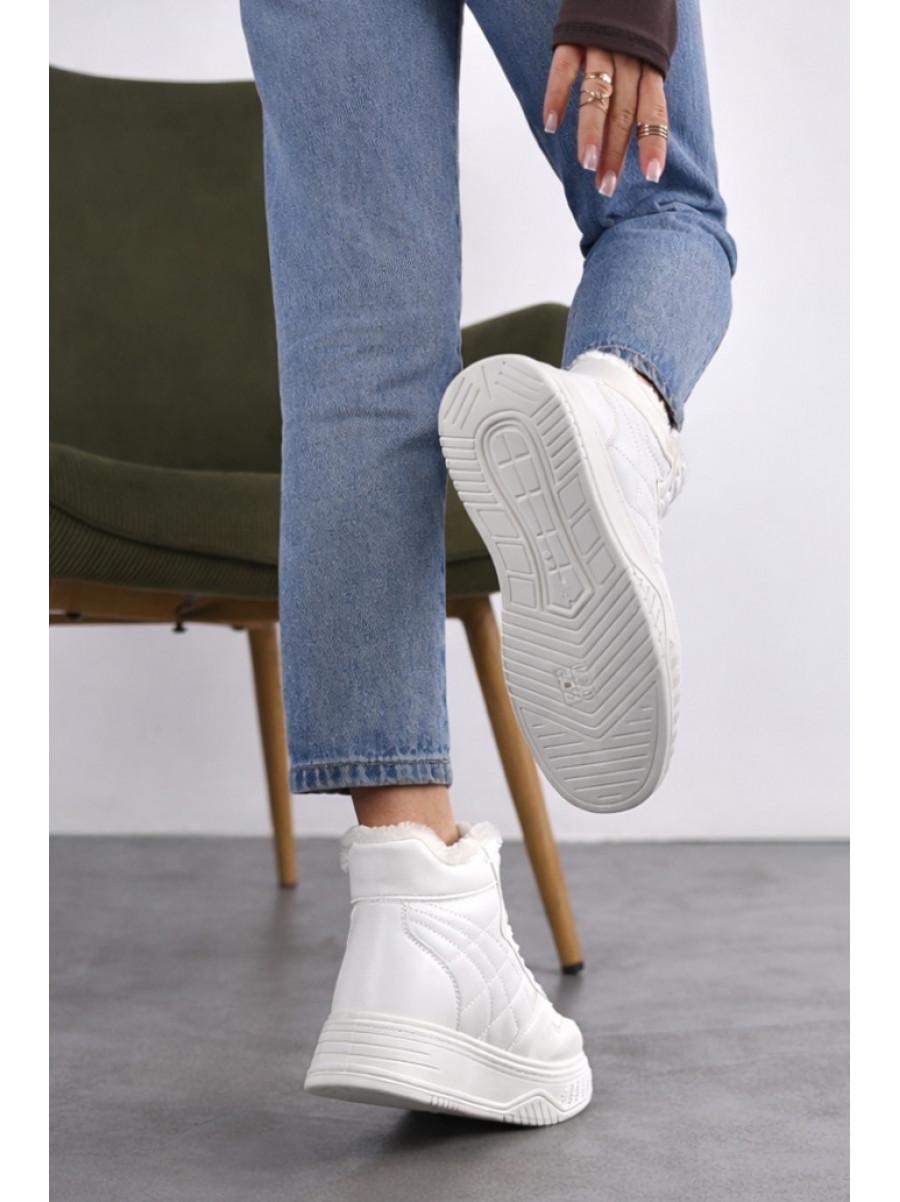 Кроссовки зимние женские белого цвета K977-1 209937C