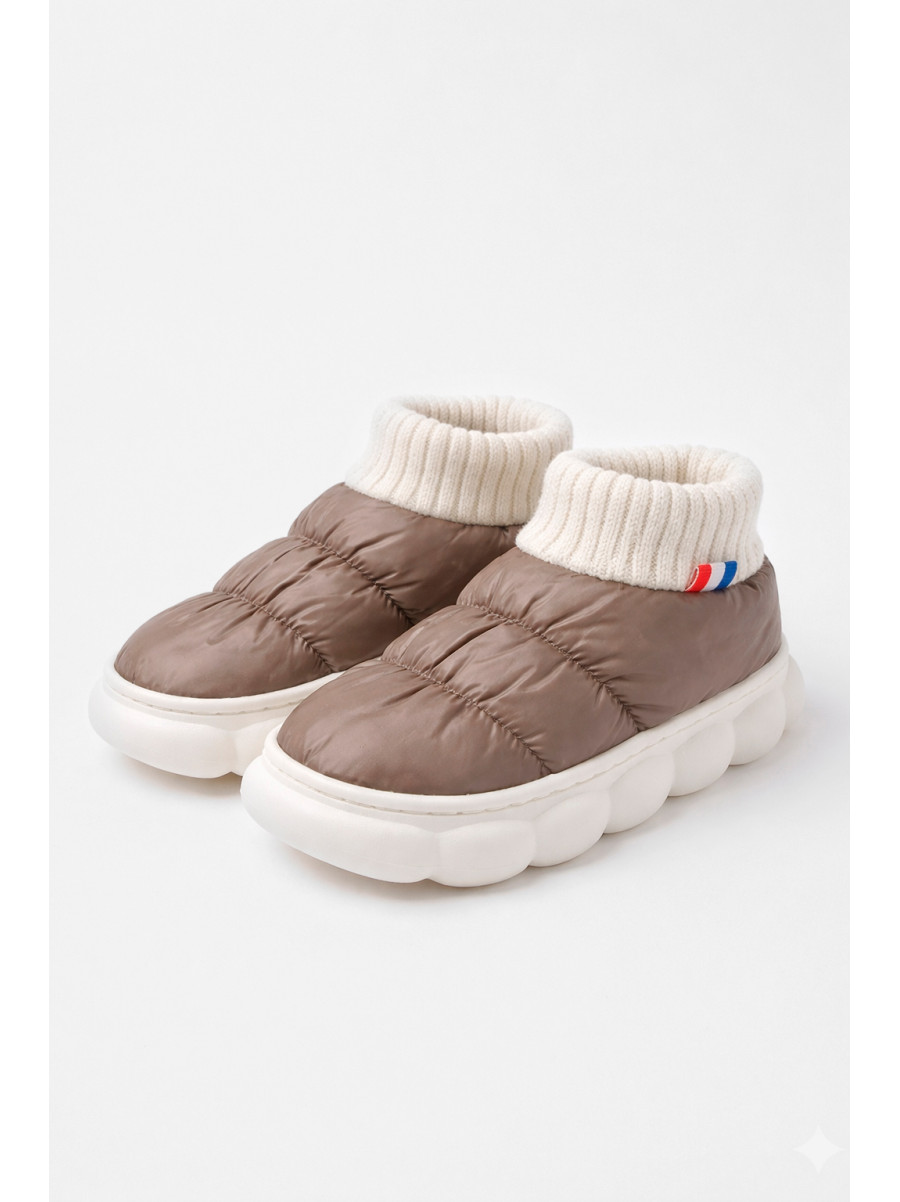 Тапочки домашние детские светло-коричневого цвета JH2313 209959C