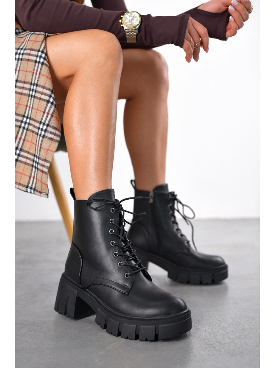 Ботинки женские демисезонные черного цвета M27-1 209968C