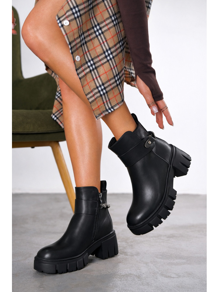 Ботинки женские демисезонные черного цвета M26-1 209969C