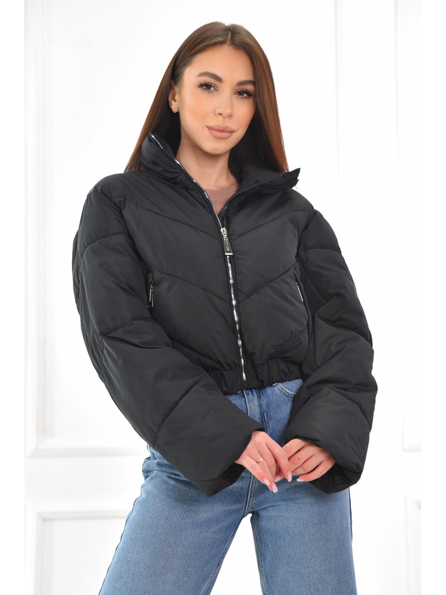 Куртка жіноча демісезонна укорочена чорного кольору 209978C