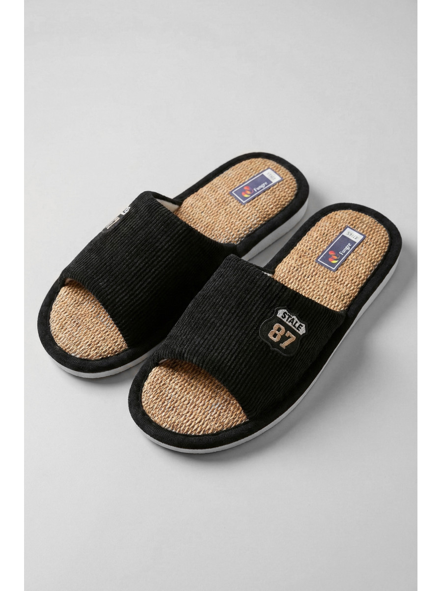 Тапочки комнатные мужские черного цвета 8212 209981C
