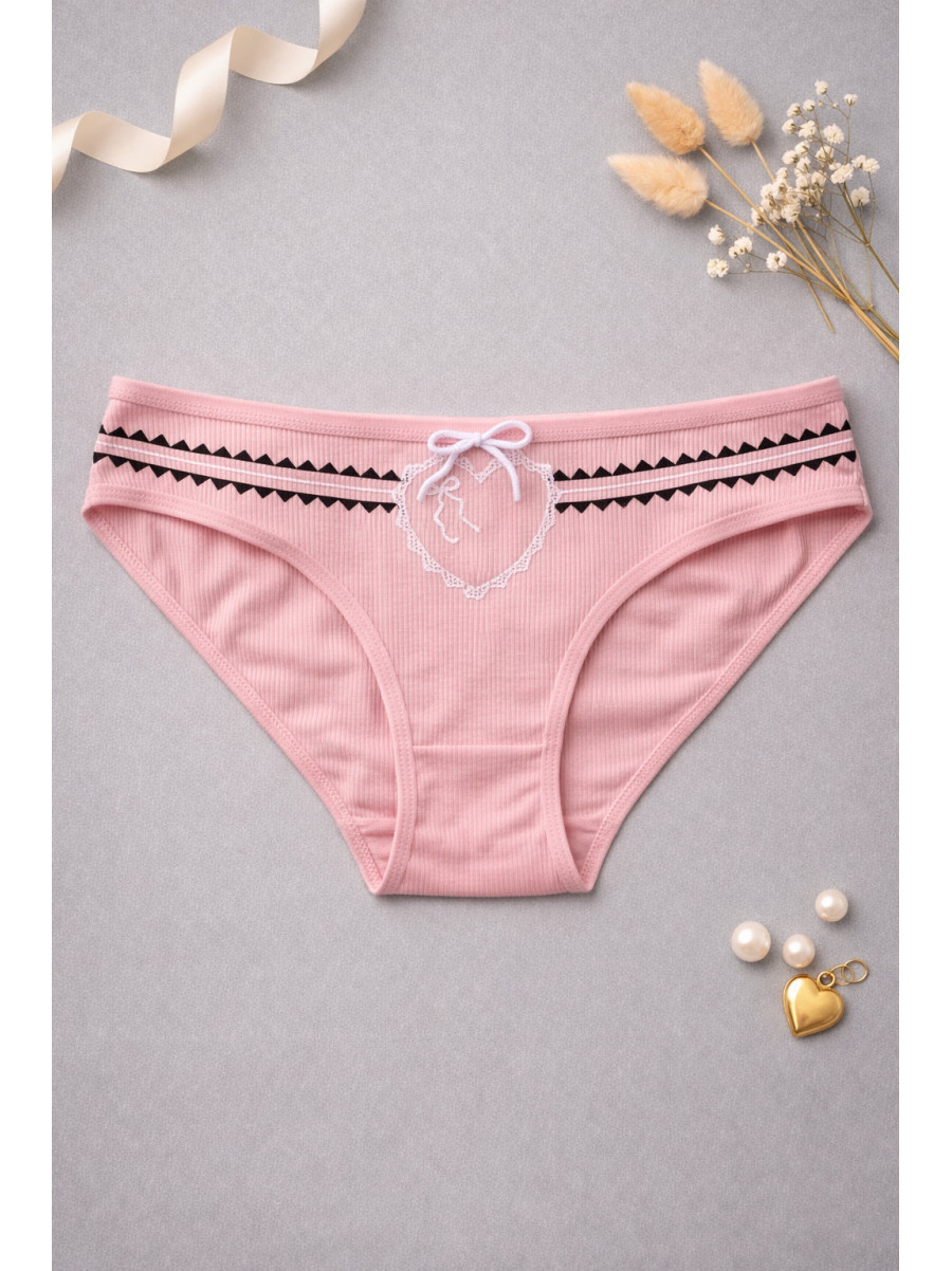 Трусы женские светло-розового цвета 2399 210002C