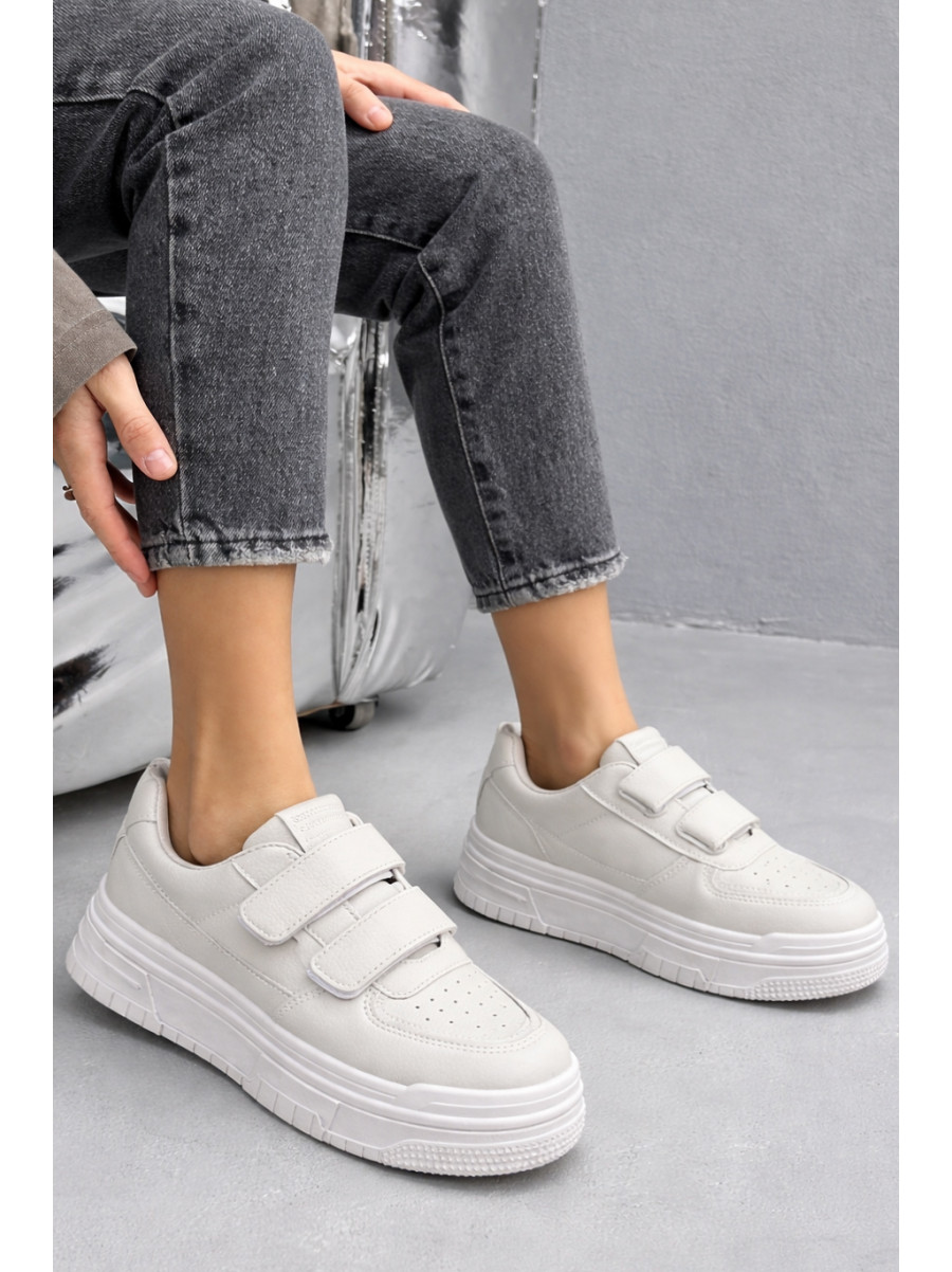 Кросівки жіночі молочного кольору на ліпучці L619-3 210043C