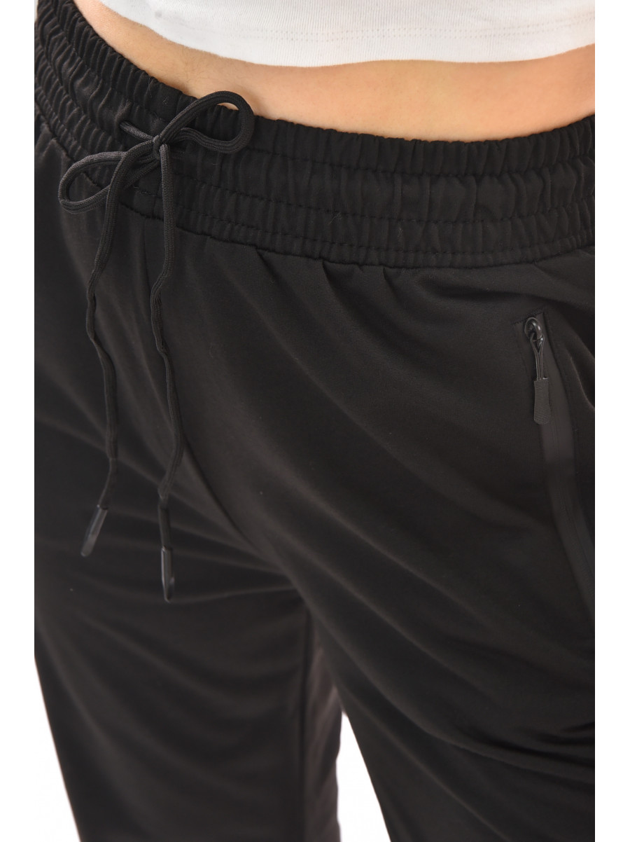 Спортивные штаны полубатальные женские черного цвета 2076-21 210046C