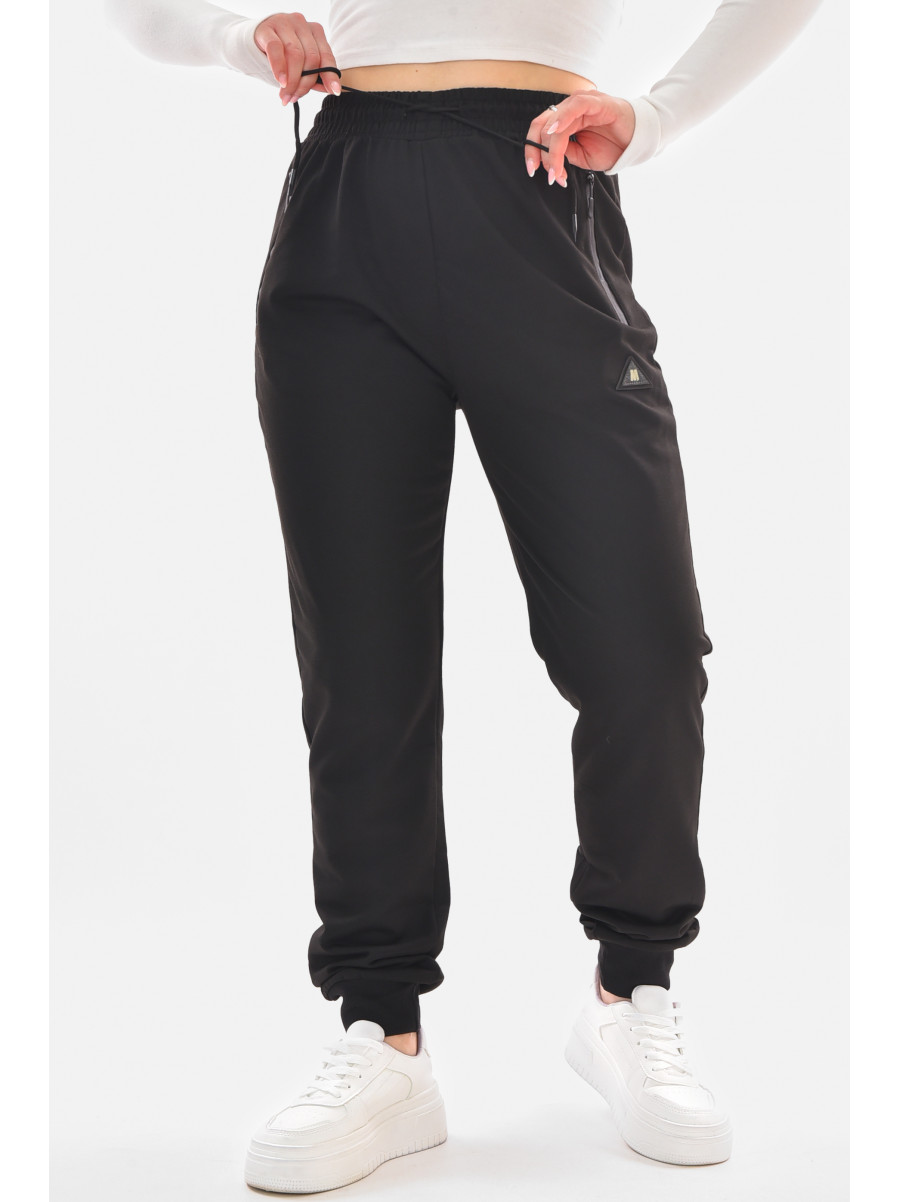 Спортивные штаны женские полубатальные черного цвета 2076-24 210051C