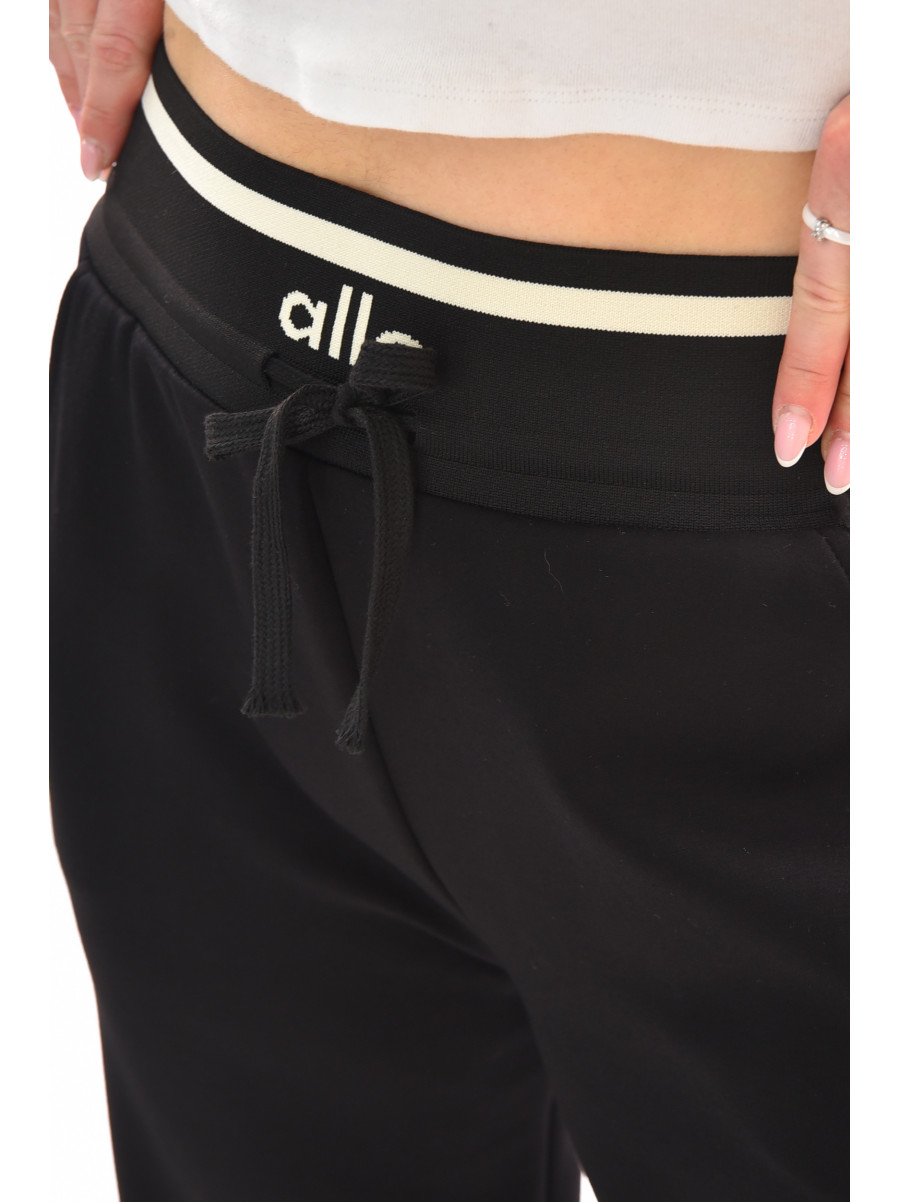 Штани жіночі напівбатальні однотонні чорного кольору 9640-1 210052C
