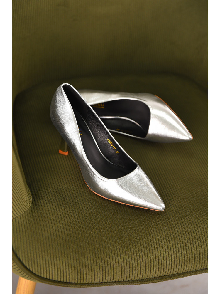 Туфли женские серебристого цвета L88888-18 210139C