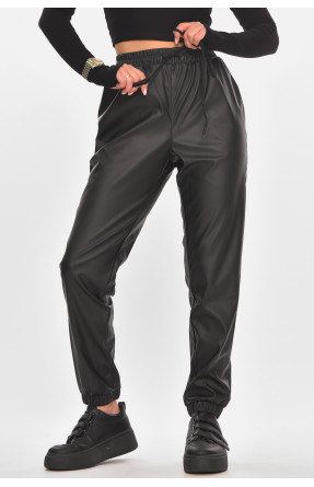 Штани жіночі з еко-шкіри однотонні чорного кольору 0084 210160C