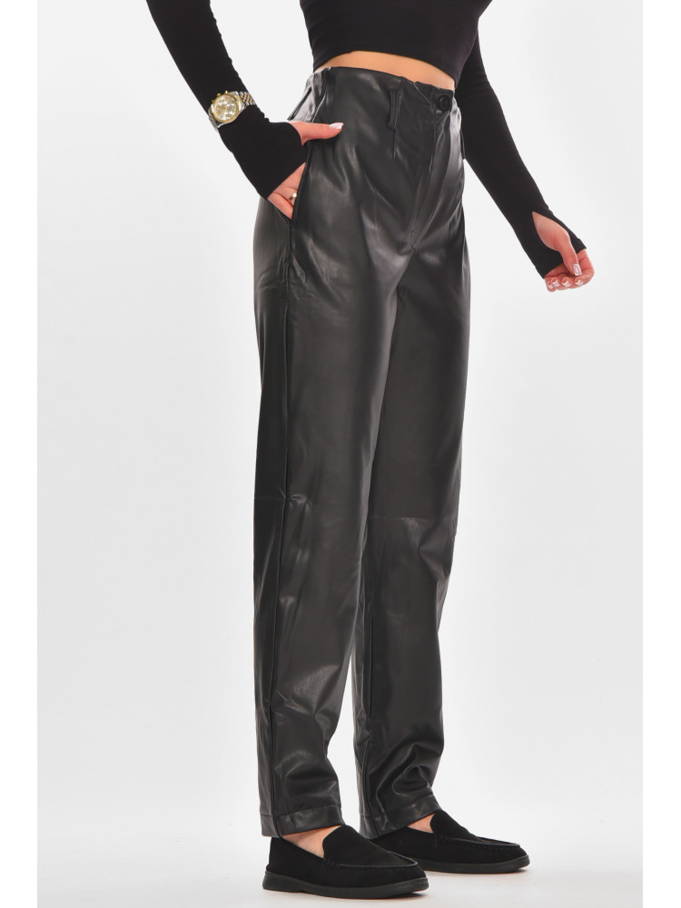 Штаны женские с эко-кожи утепленные черного цвета 0088 210161C