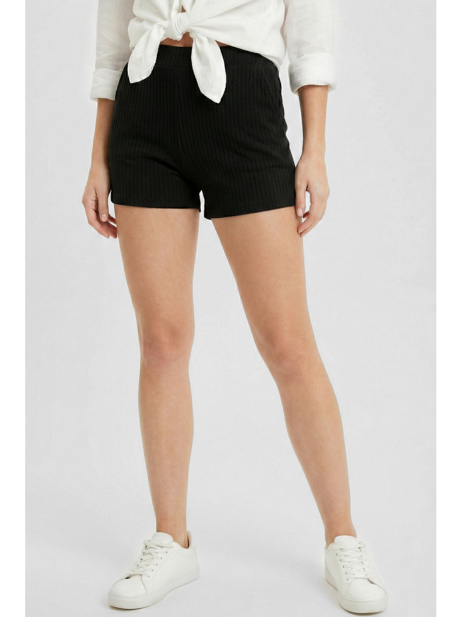 Шорты женские однотонные черного цвета 584 210168C