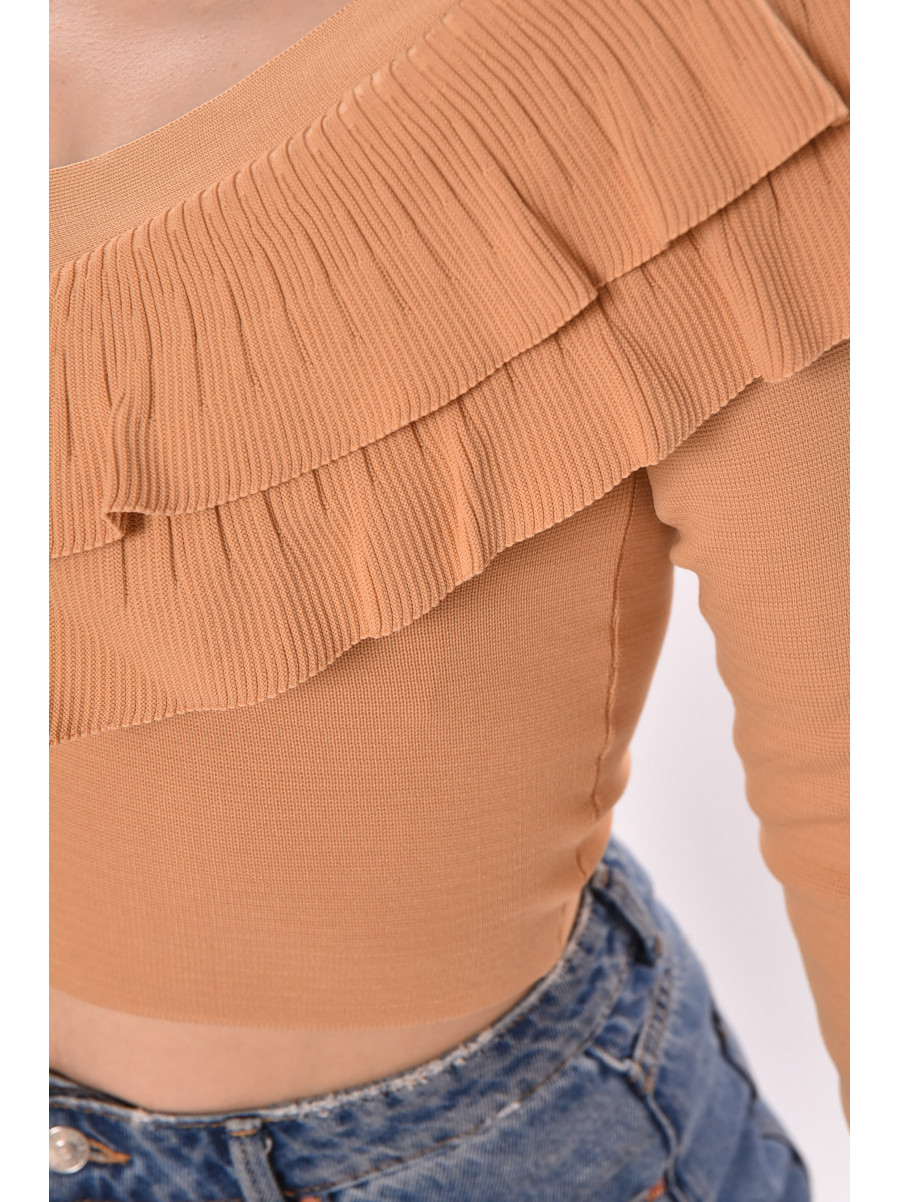 Кофта женская с рюшами однотонная бежевого цвета 7090 210179C