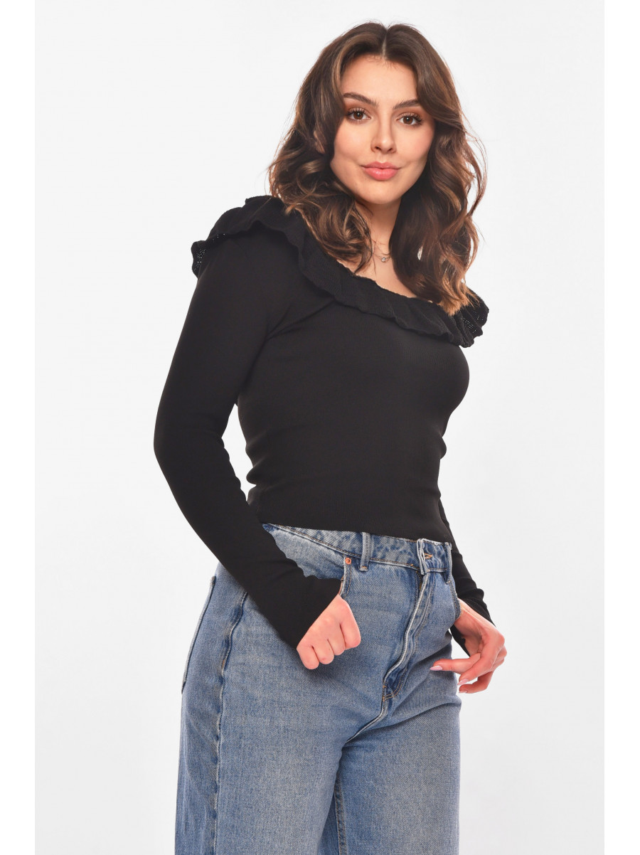 Кофта женская с рюшами однотонная черного цвета 7139 210190C