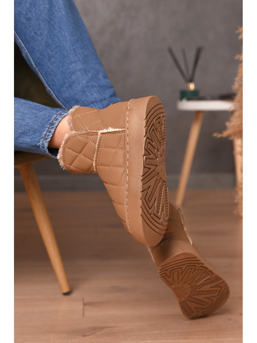 Угги женские на меху бежевого цвета Уценка 79-2 210216C