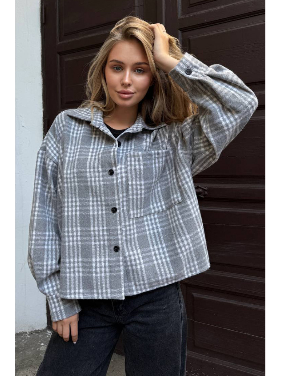 Рубашка женская байковая светло-серого цвета с принтом 1043 210233C