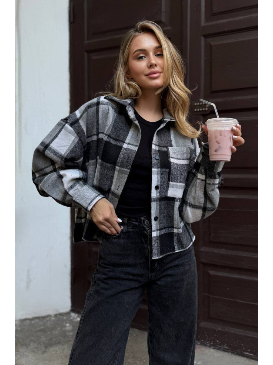 Рубашка женская байковая черно-серого цвета с принтом 1043 210234C