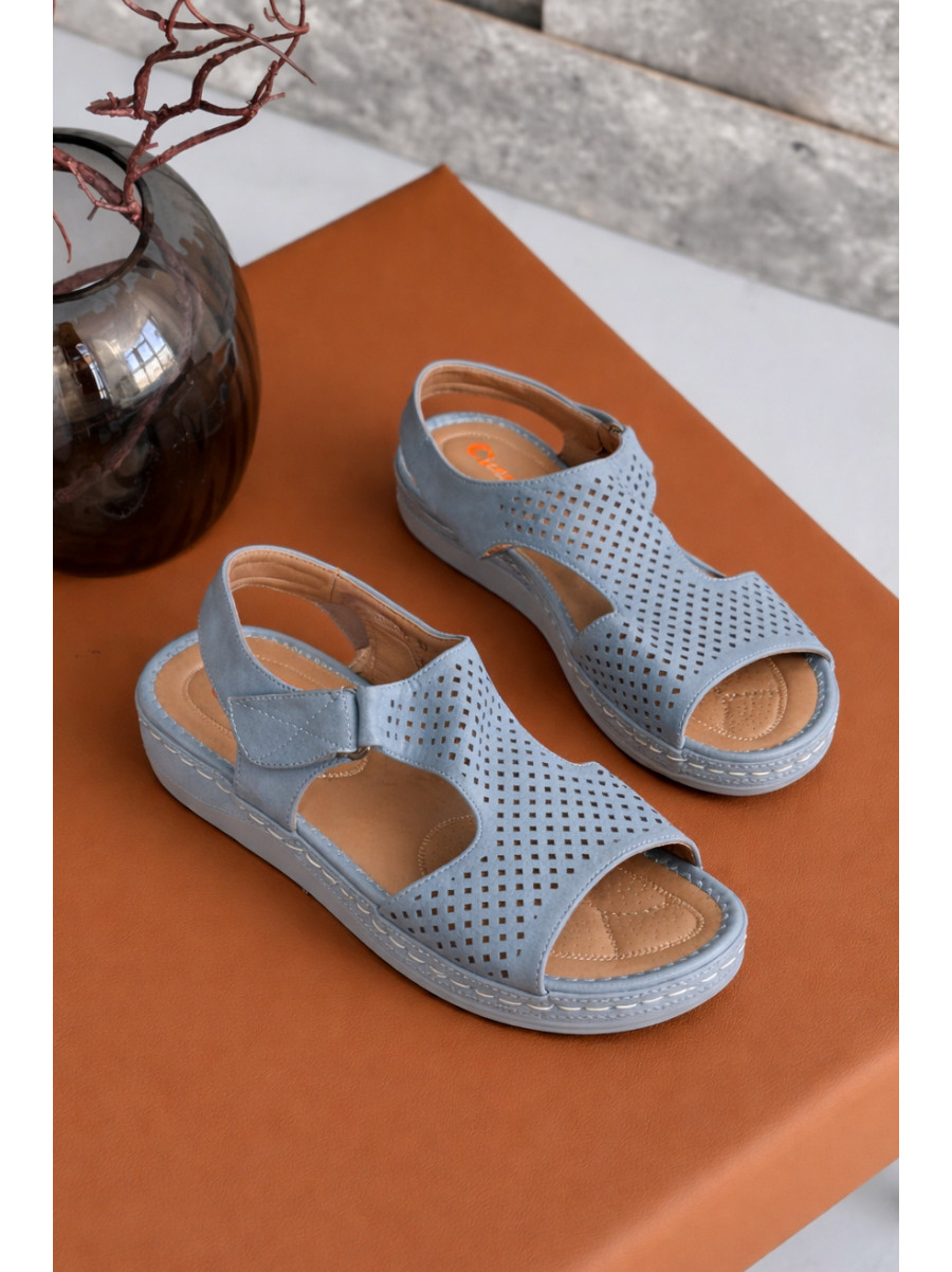 Босоніжки жіночі світло-синього кольору 208-81 210251C