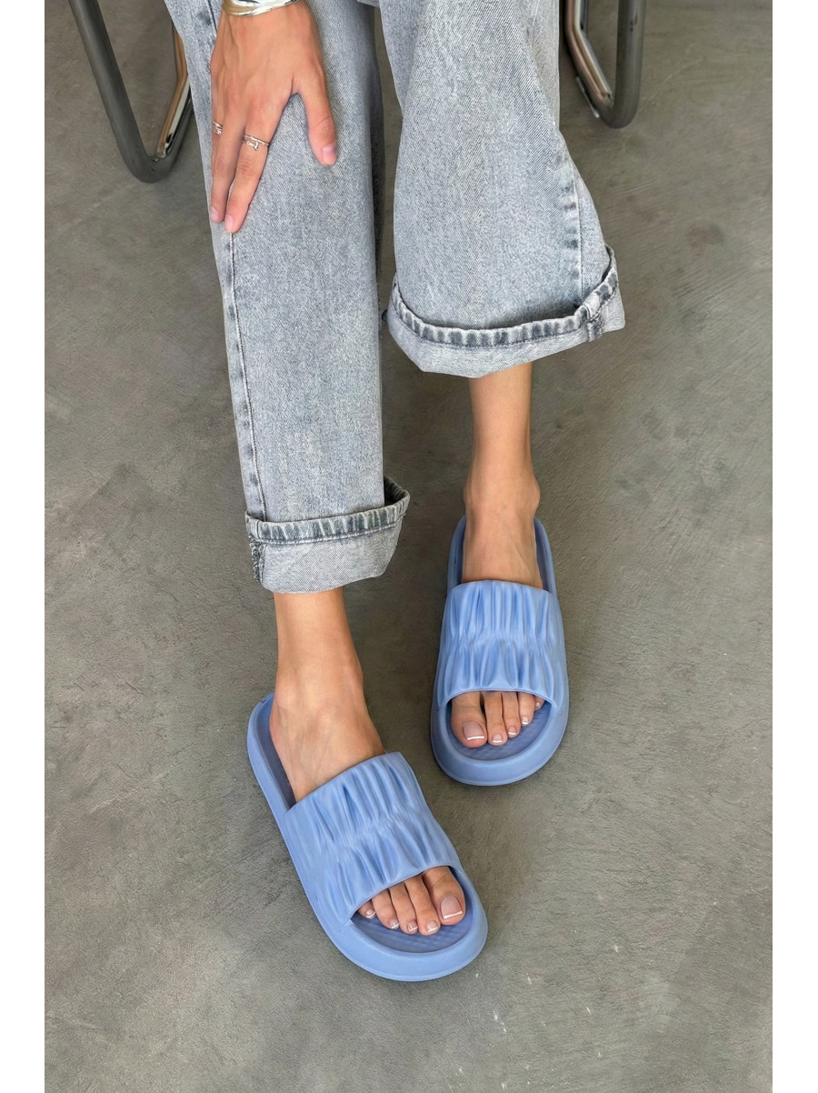 Шльопанці піна жіночі блакитного кольору ПЖ-51 210252C