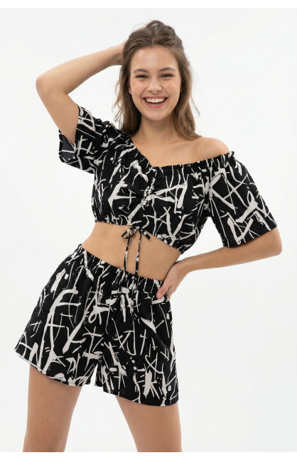 Костюм женский черно-белого цвета 1060 210254C Костюм женский черно-белого цвета 1060 210254C